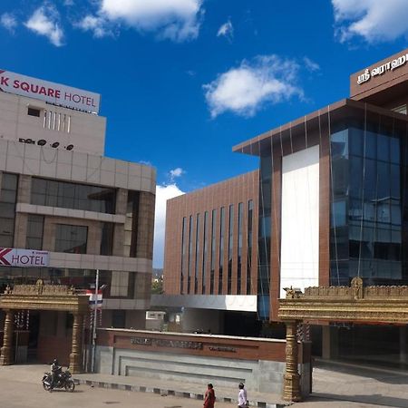 Ksquare Hotel Ченнаї Екстер'єр фото