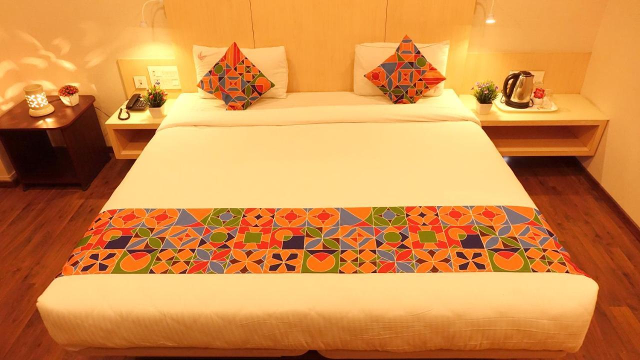 Ksquare Hotel Ченнаї Екстер'єр фото