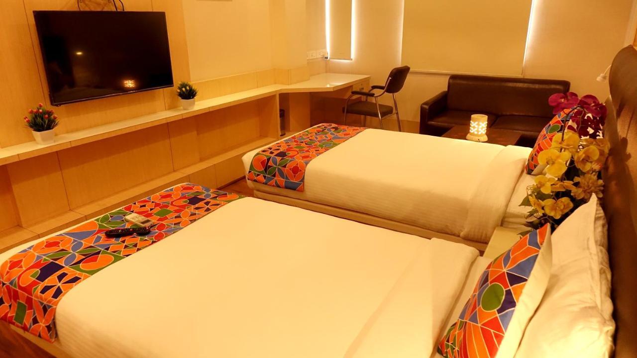 Ksquare Hotel Ченнаї Екстер'єр фото